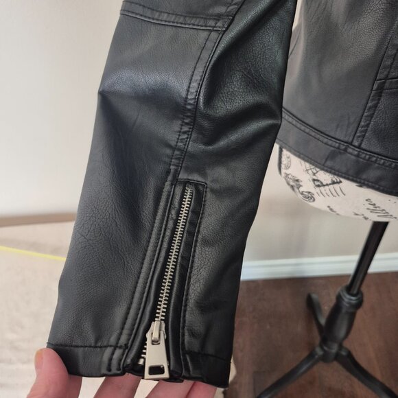 Faux Leather Jacket - Picture 4 of 7